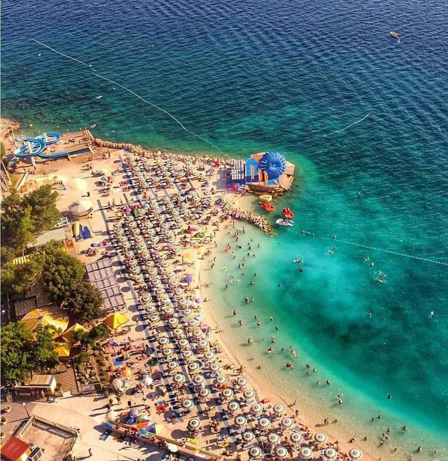 Apartments Adriatic 3 Селце Экстерьер фото
