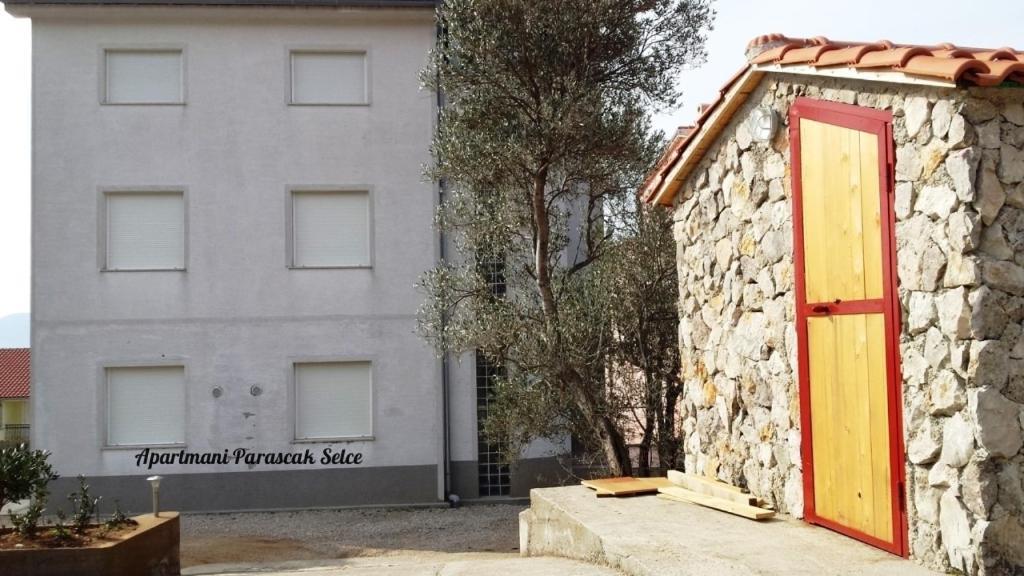 Apartments Adriatic 3 Селце Экстерьер фото