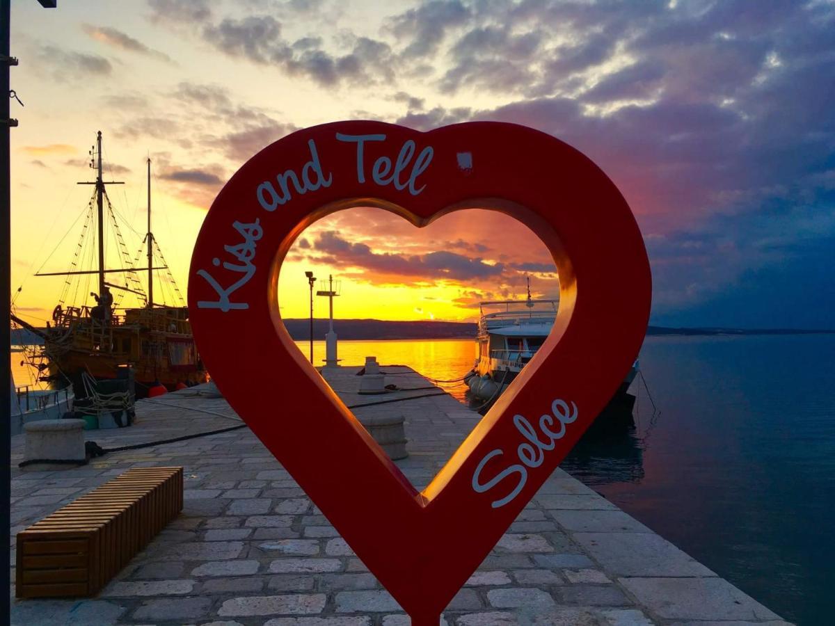 Apartments Adriatic 3 Селце Экстерьер фото