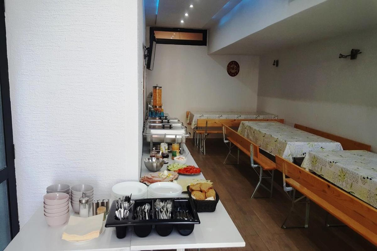 Apartments Adriatic 3 Селце Экстерьер фото