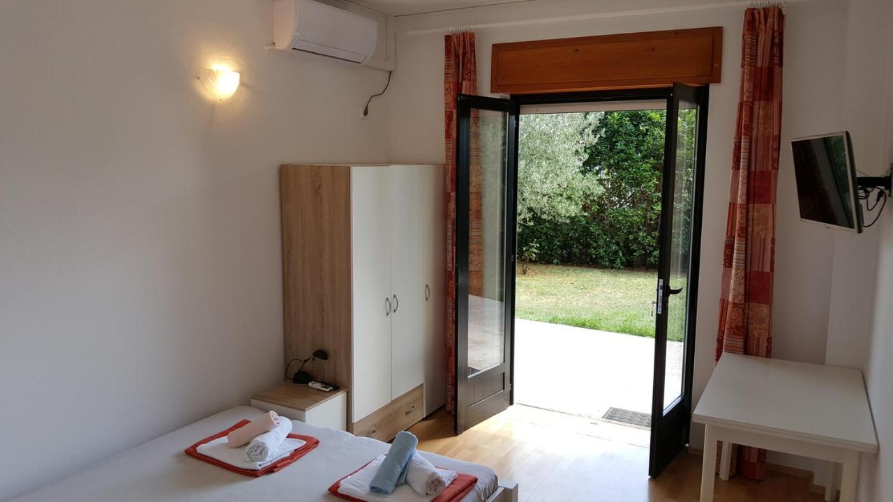 Apartments Adriatic 3 Селце Номер фото